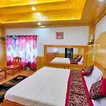 Srm - The Woody Hotel