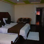 Hotel Gurupriya