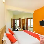 Oyo Hexa Moon Heights
