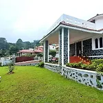 Istays - Kodai Villa