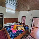 Yaal Homestay