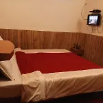 Flghr Crazy Home Stay