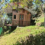 Wood Cabin Vattakanal