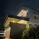 Rr Holiday Homes