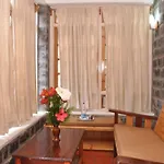 Lilly\'S Valley Resort