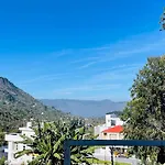 Mountaineer Homestay