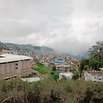 Yagappa Heritage Resort - Near Lake & Bus Stand