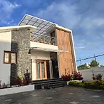 Kodai Diva Inn - Home Stay