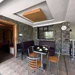 Pandiyar Villa Cozy Stay