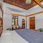 Savithri Gemini Ganesh Bungalow By Xploreindo