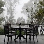 Sunny Woodlands Estate By Luxunlock Private Villas
