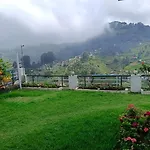 Guru Vela Homestay