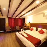 Pine Borough Inn