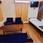 Green Woods Homestay