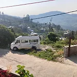 Akshay Inn