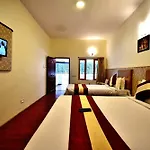 New Carnival Hotel