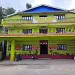 Flghr Green Star Bungalow