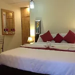 The Peak Resorts