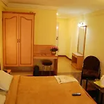 Royal Hotels