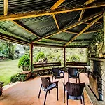 Misty Cove By Vista Rooms