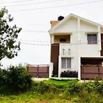 Valley Villa