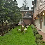 Fabhotel Kodai Kings Park