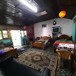 Dostel: Backpacker Hostel