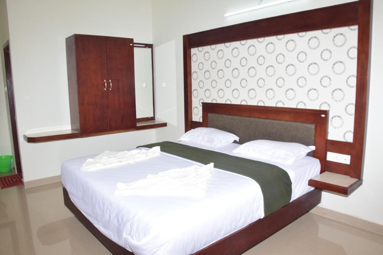 Jeyam Palace Homestay *