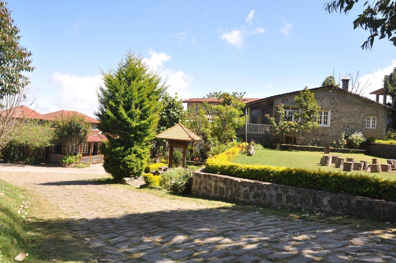 Lilly's Valley Resort 2*