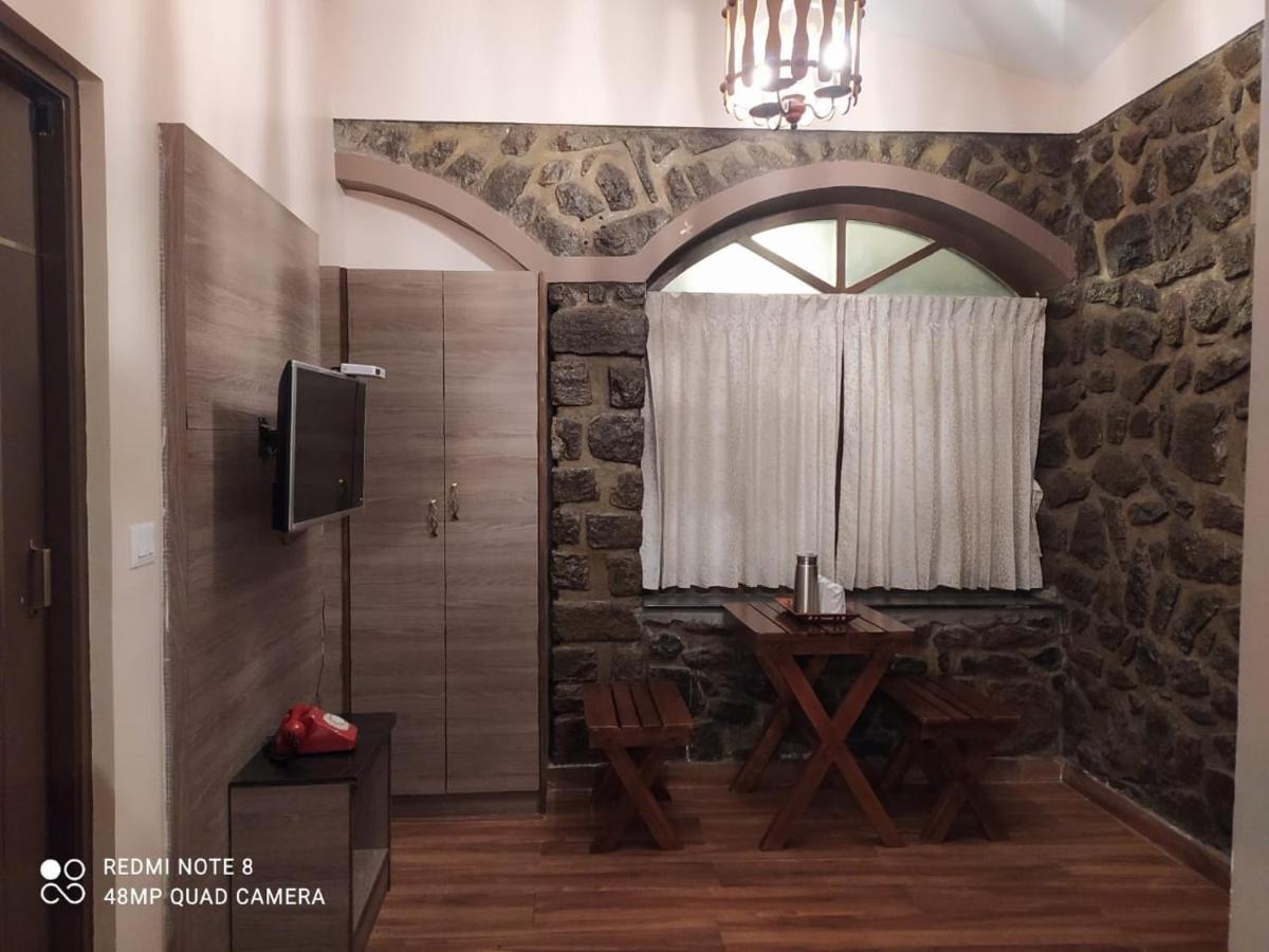 Western Valley Homestays *