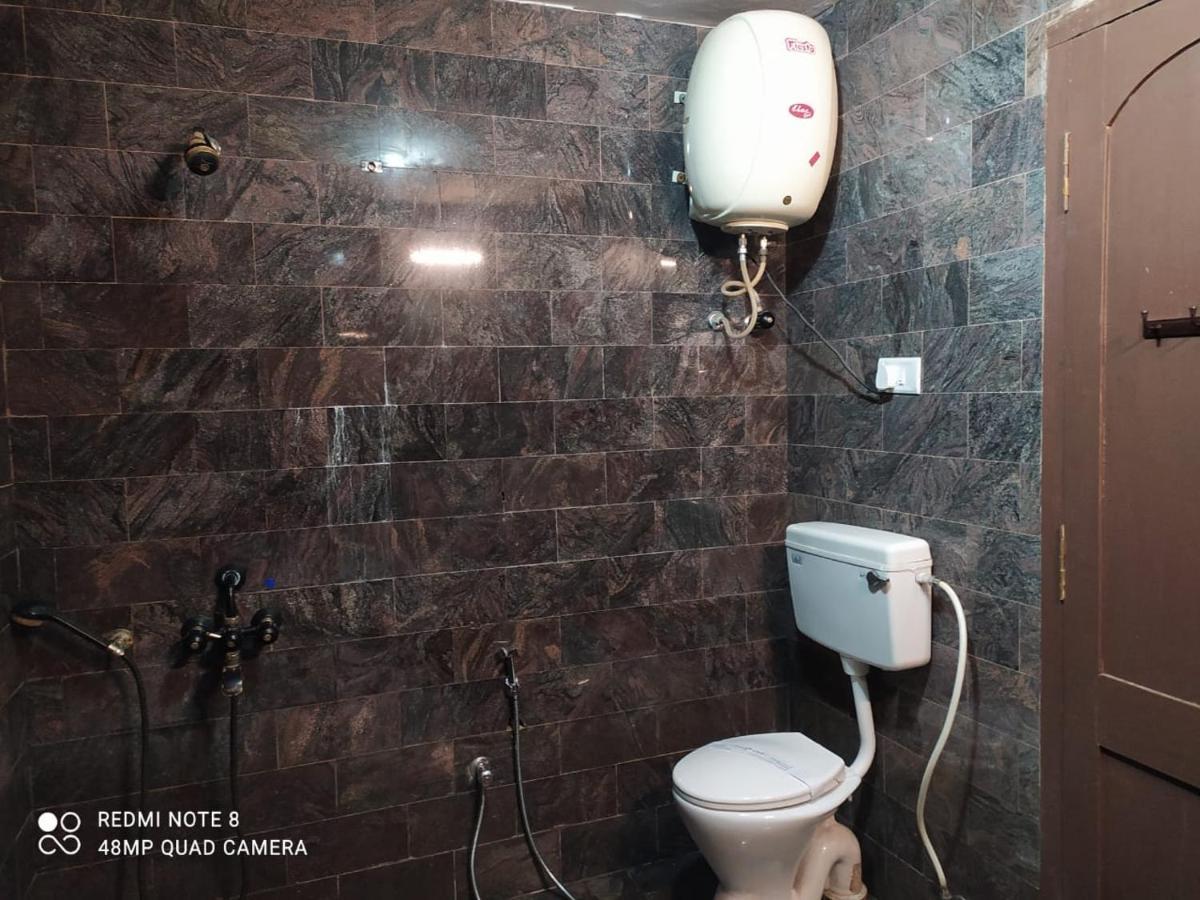 Western Valley Homestays *