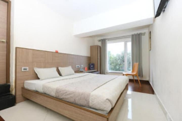 Oyo 4943 Sandanams Hotel Kodaikanal