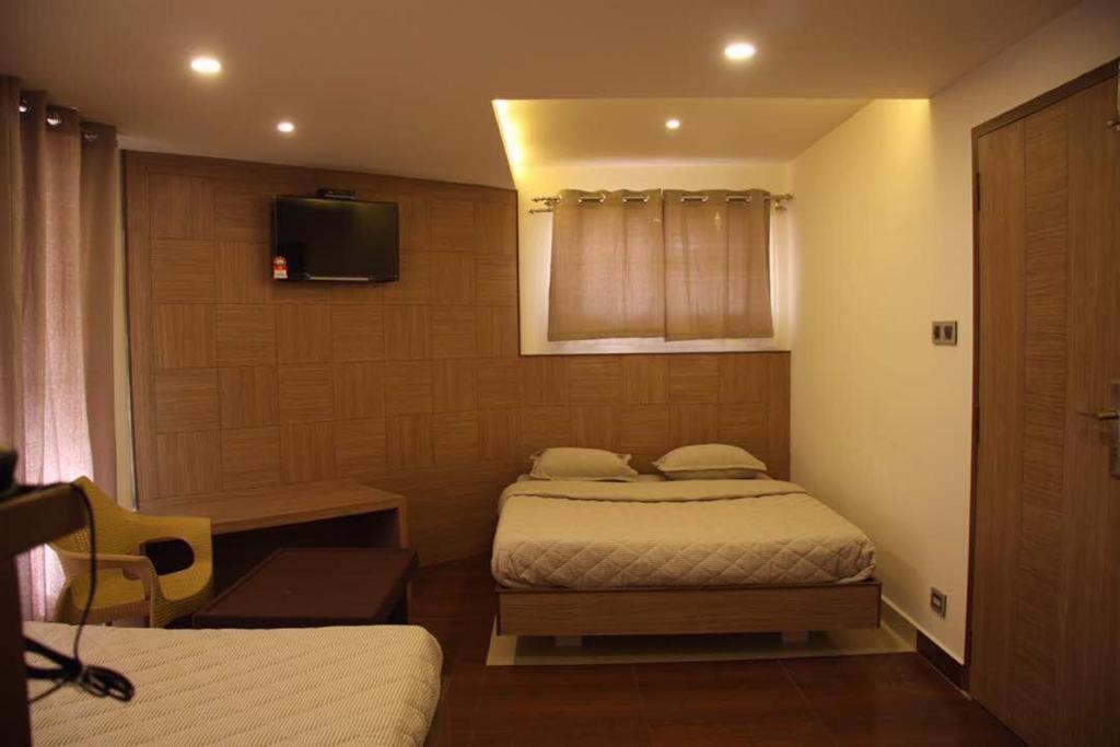 Oyo 4943 Sandanams Hotel Kodaikanal