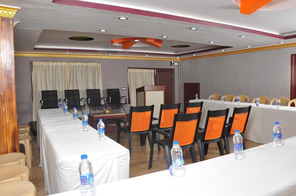Hotel Grand Paradise