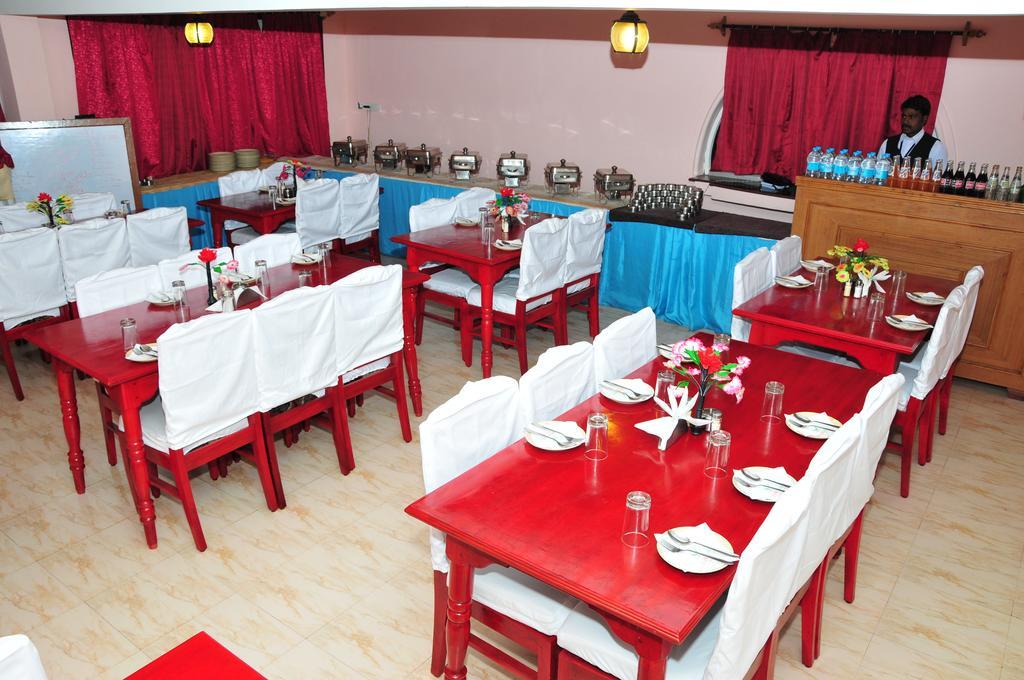 Apple Valley Hotel 3*