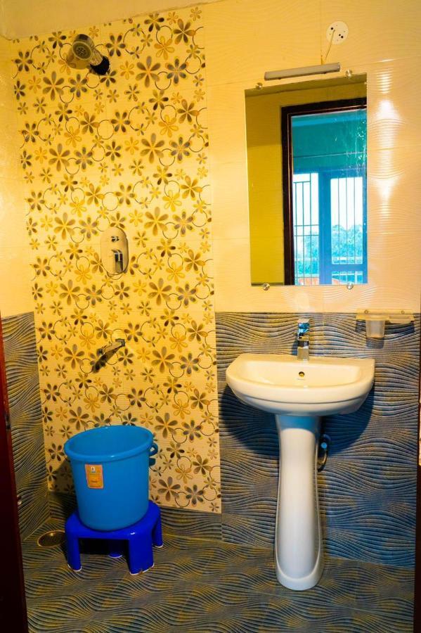 Yogi Cool Residency Hotel *