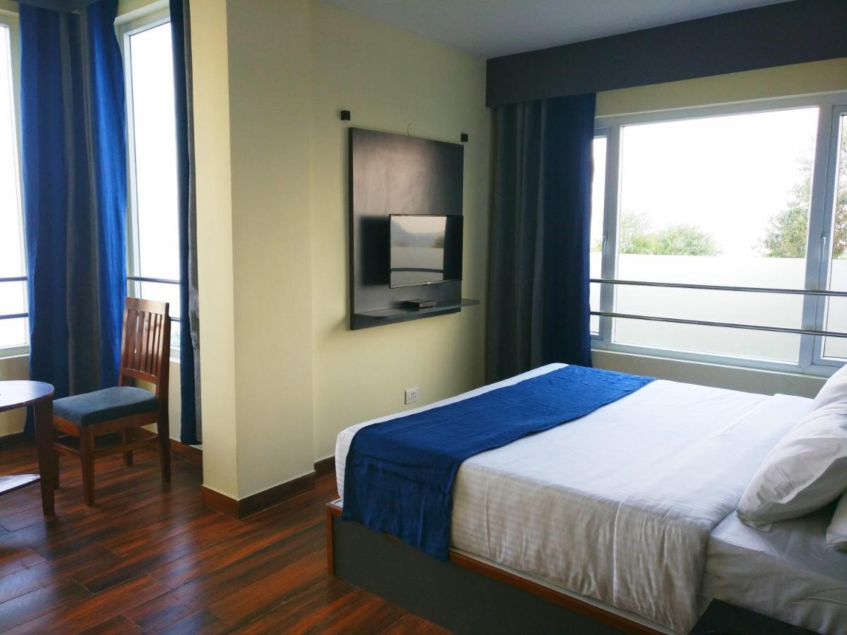 Mist View Hotel 3*