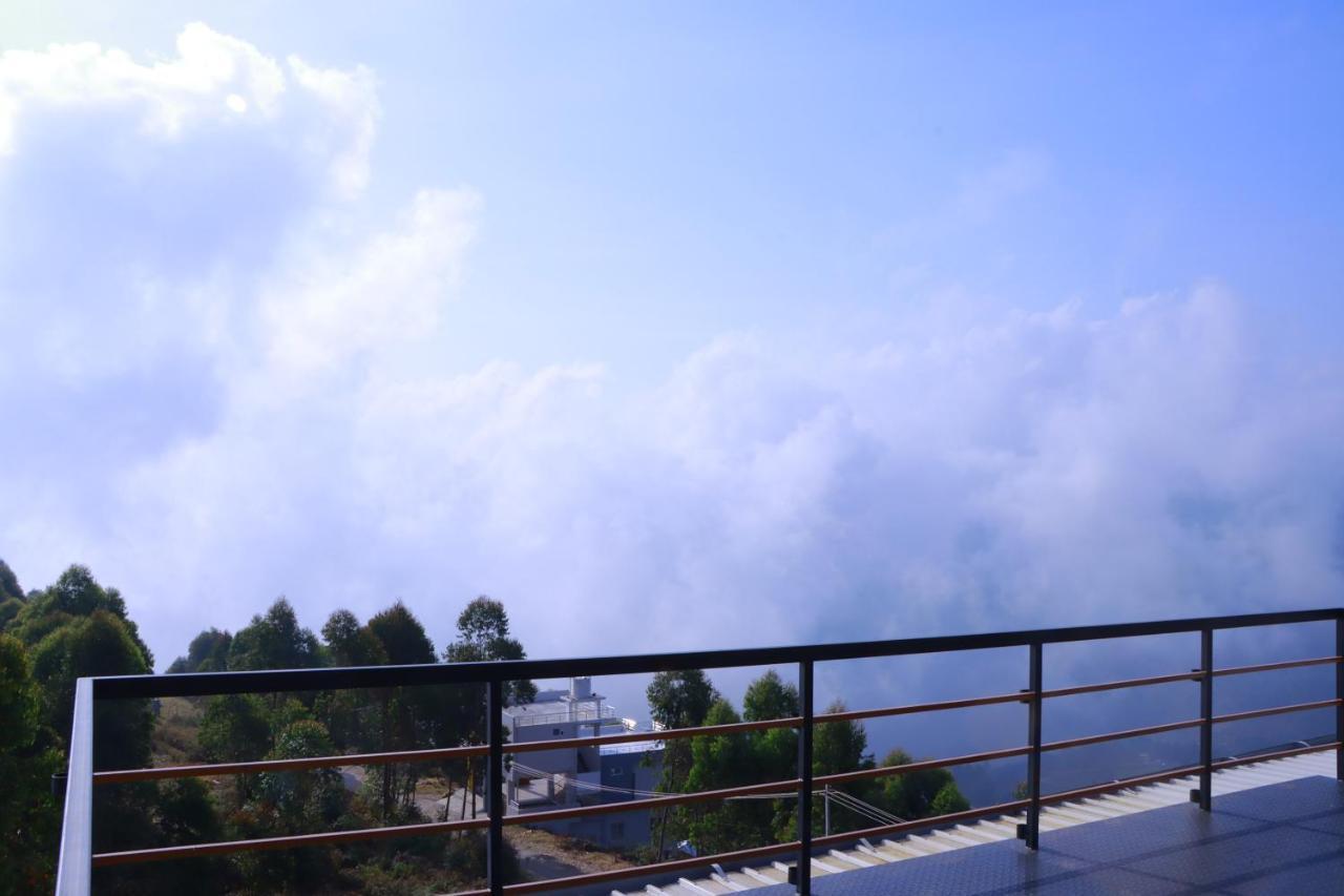 Hotel Mist View