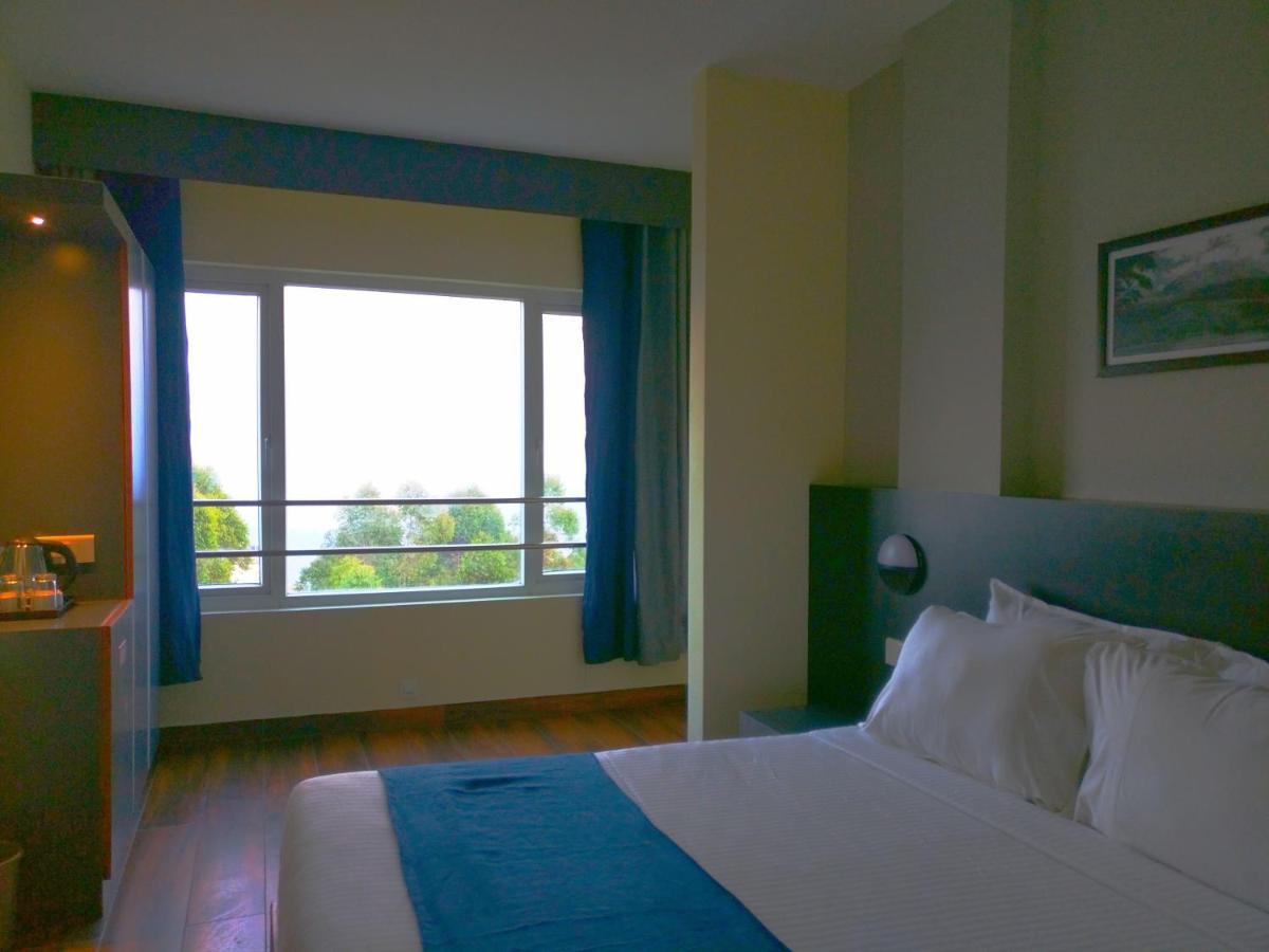 Hotel Mist View 3*