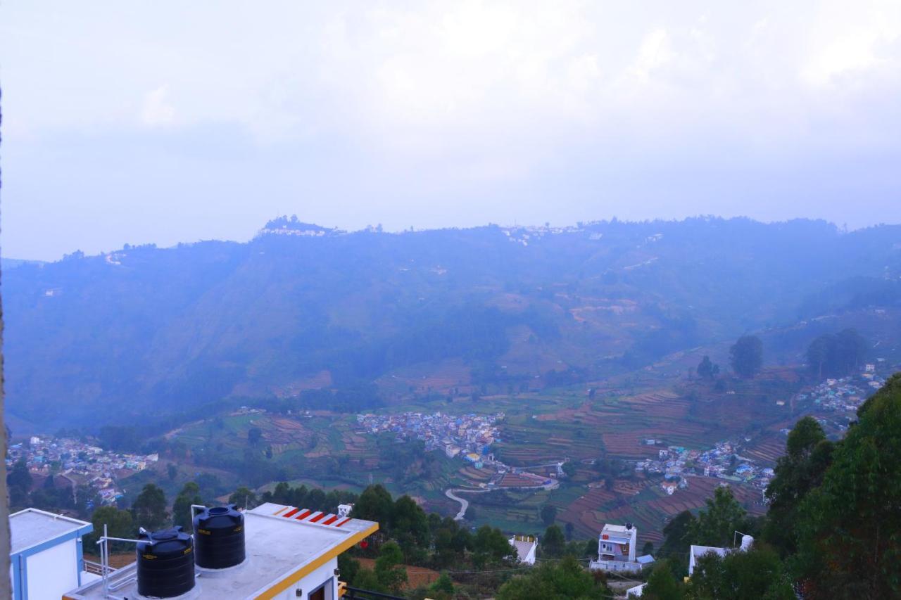 Hotel Mist View