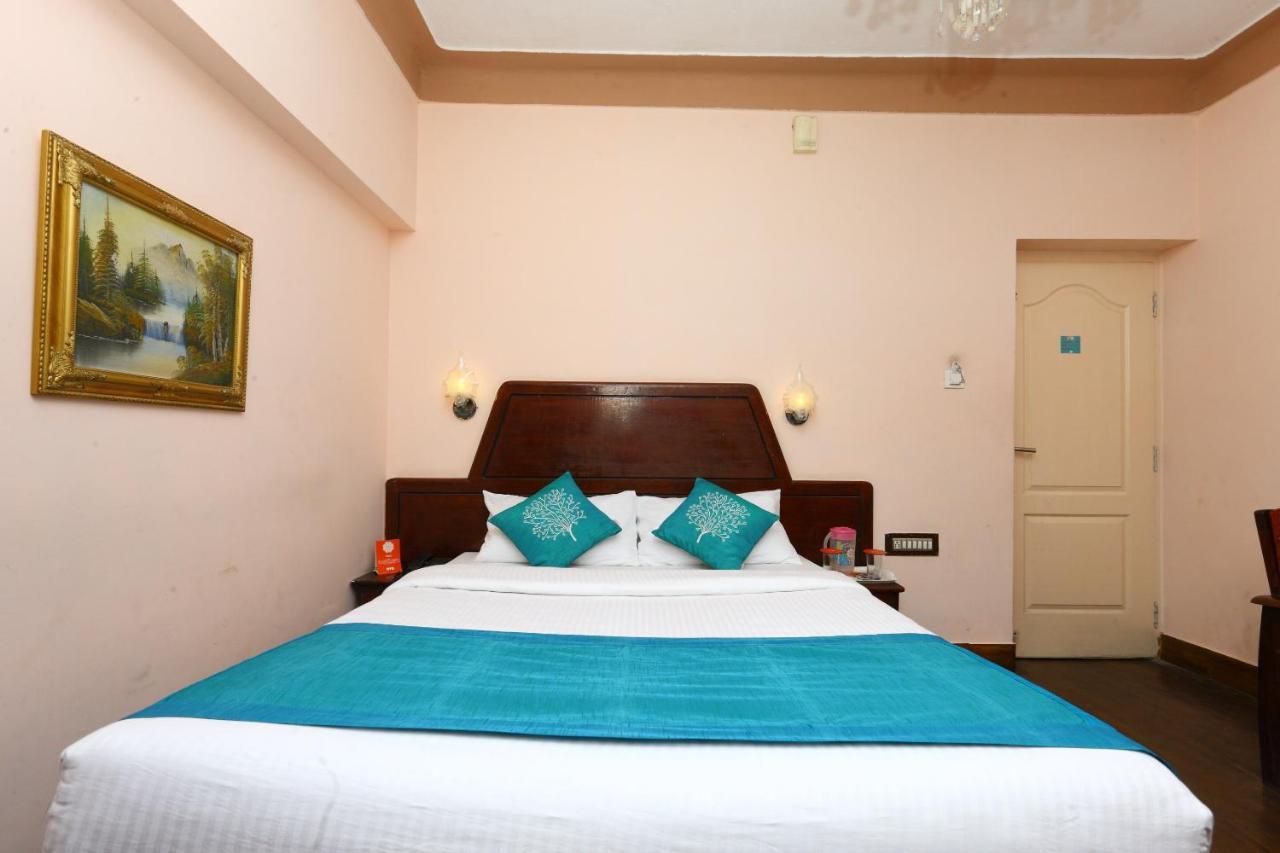 Oyo 8723 Mount View Hotel 3*