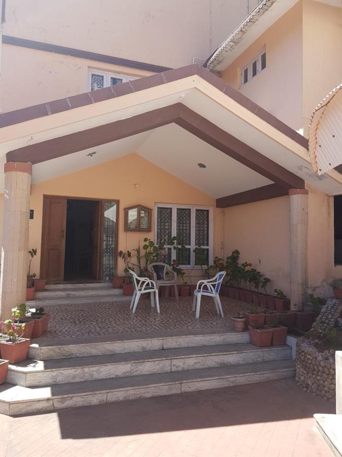 Kumaragiri Bed & Breakfast