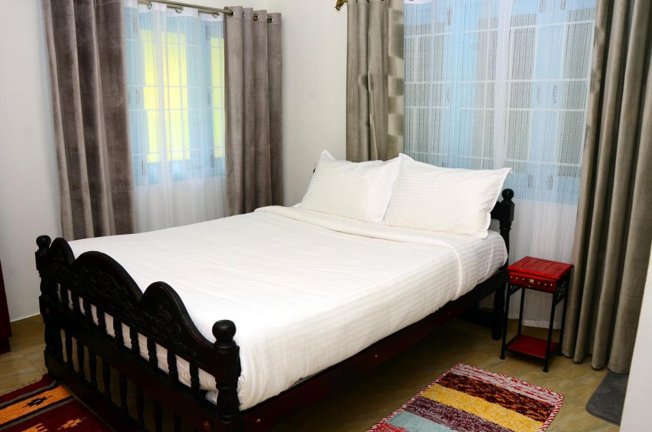 Bohemian Hideaway By Futurve Bed & Breakfast