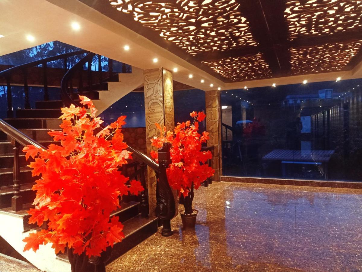 Hotel Hyders Park- The Luxury 3*