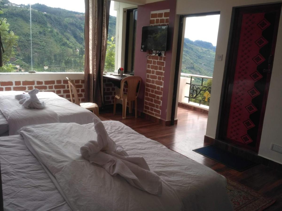 The Meadows Resort