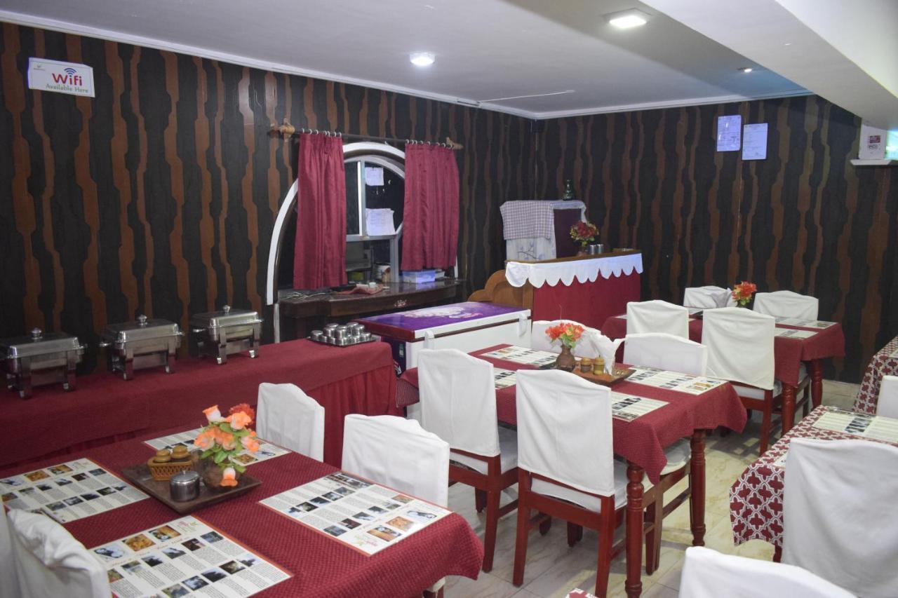 Hotel Apple Valley 3*
