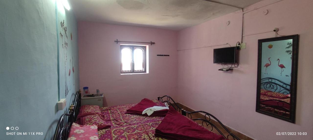 Kps Bed & Breakfast *
