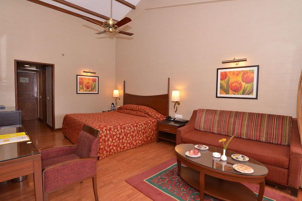 Resort The Carlton