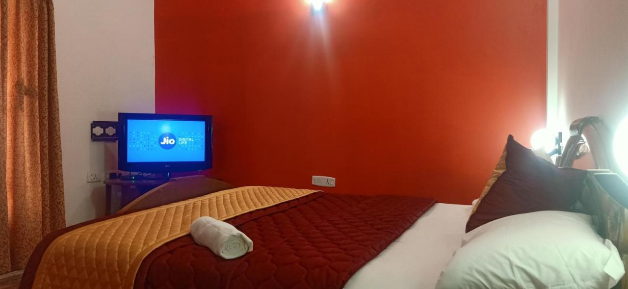 Hotel Kodai Hotel 3*