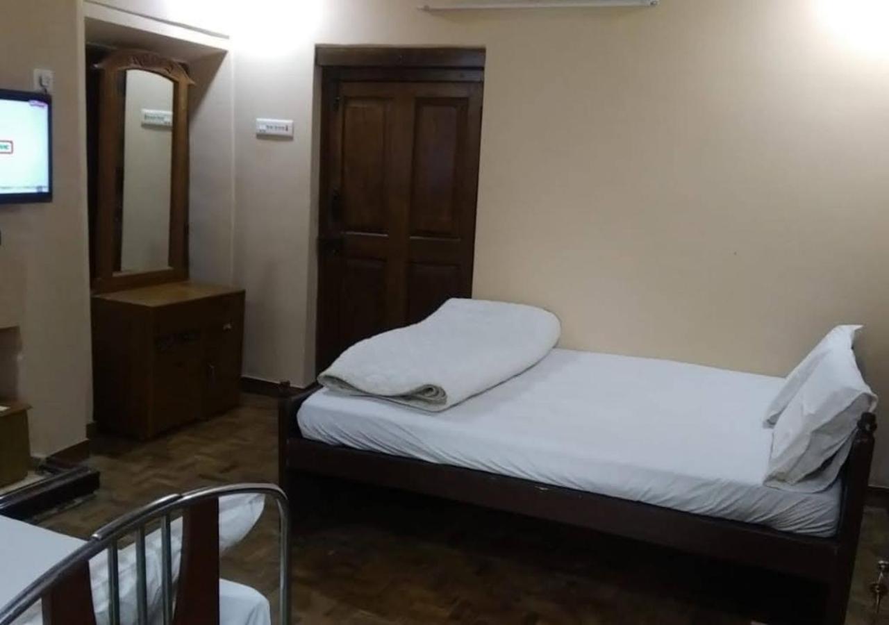 Hillington Bed & Breakfast
